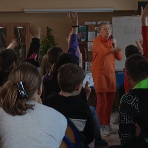 Otwórz zdjęcie - Zdjęcie uczniów biorących udział w konkursie.